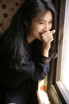 持田茜